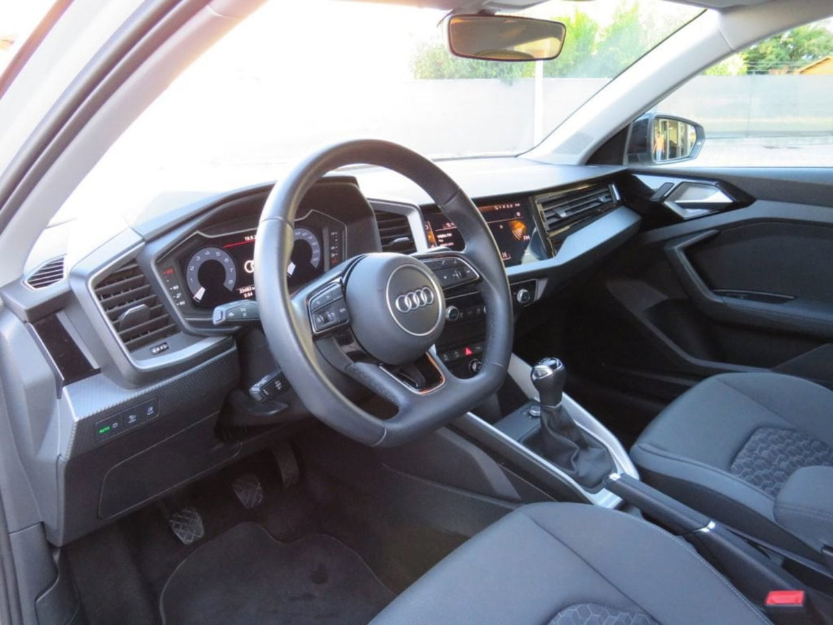 Audi A1 Sportback 30 TFSI S line edition (8)