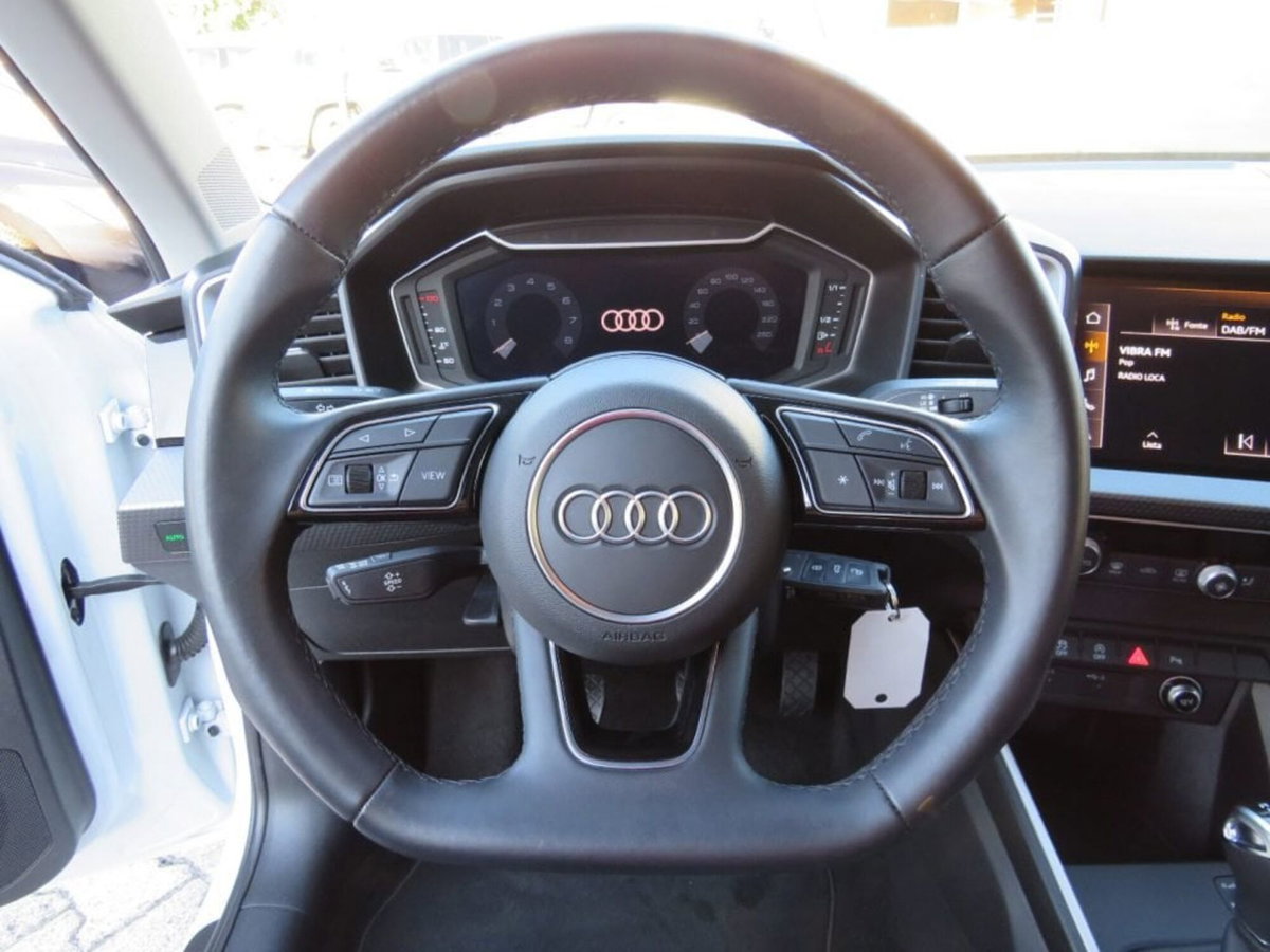 Audi A1 Sportback 30 TFSI S line edition (9)