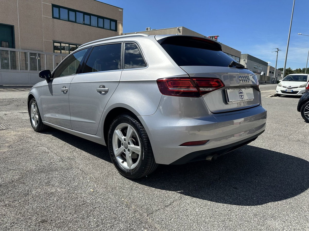 Audi A3 Sportback 30 TDI Design (4)