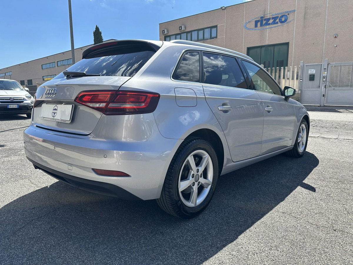Audi A3 Sportback 30 TDI Design (6)