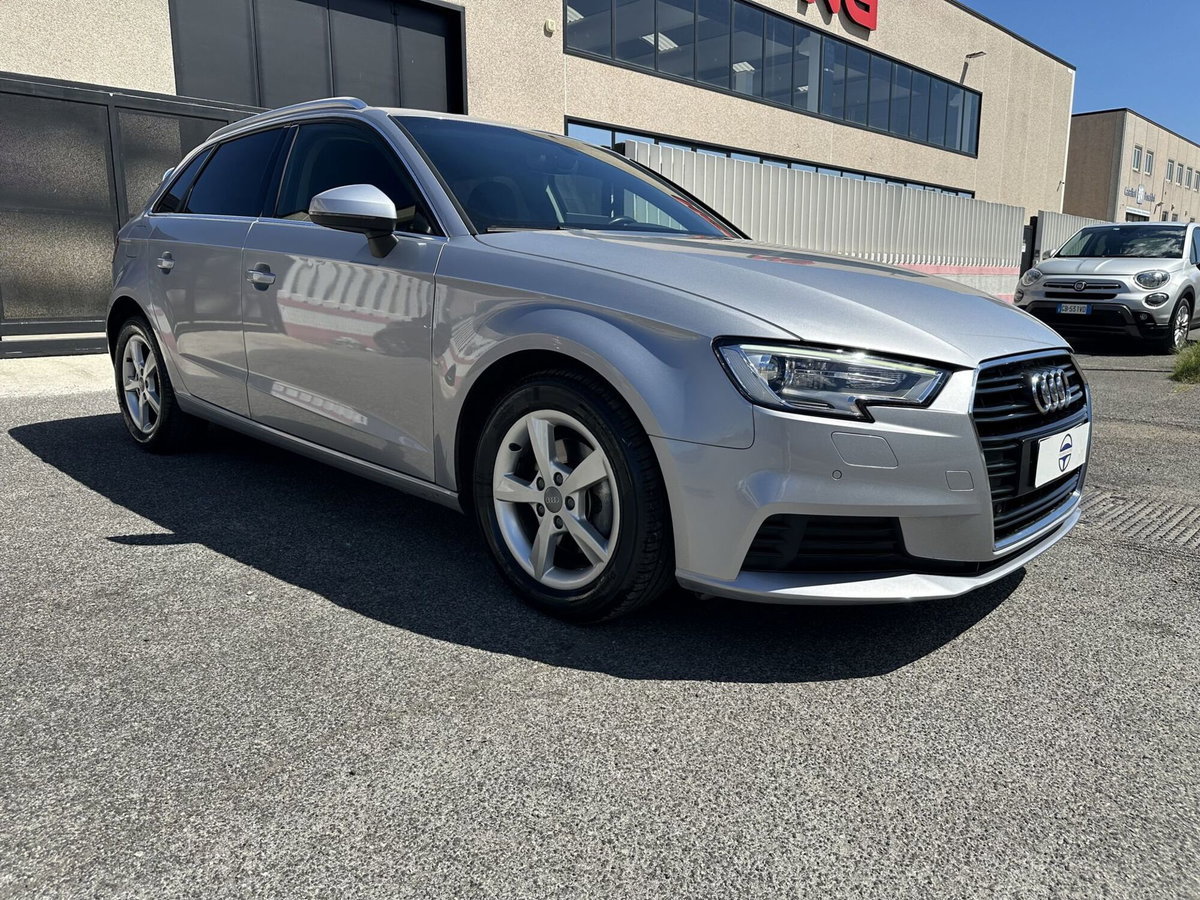 Audi A3 Sportback 30 TDI Design (8)