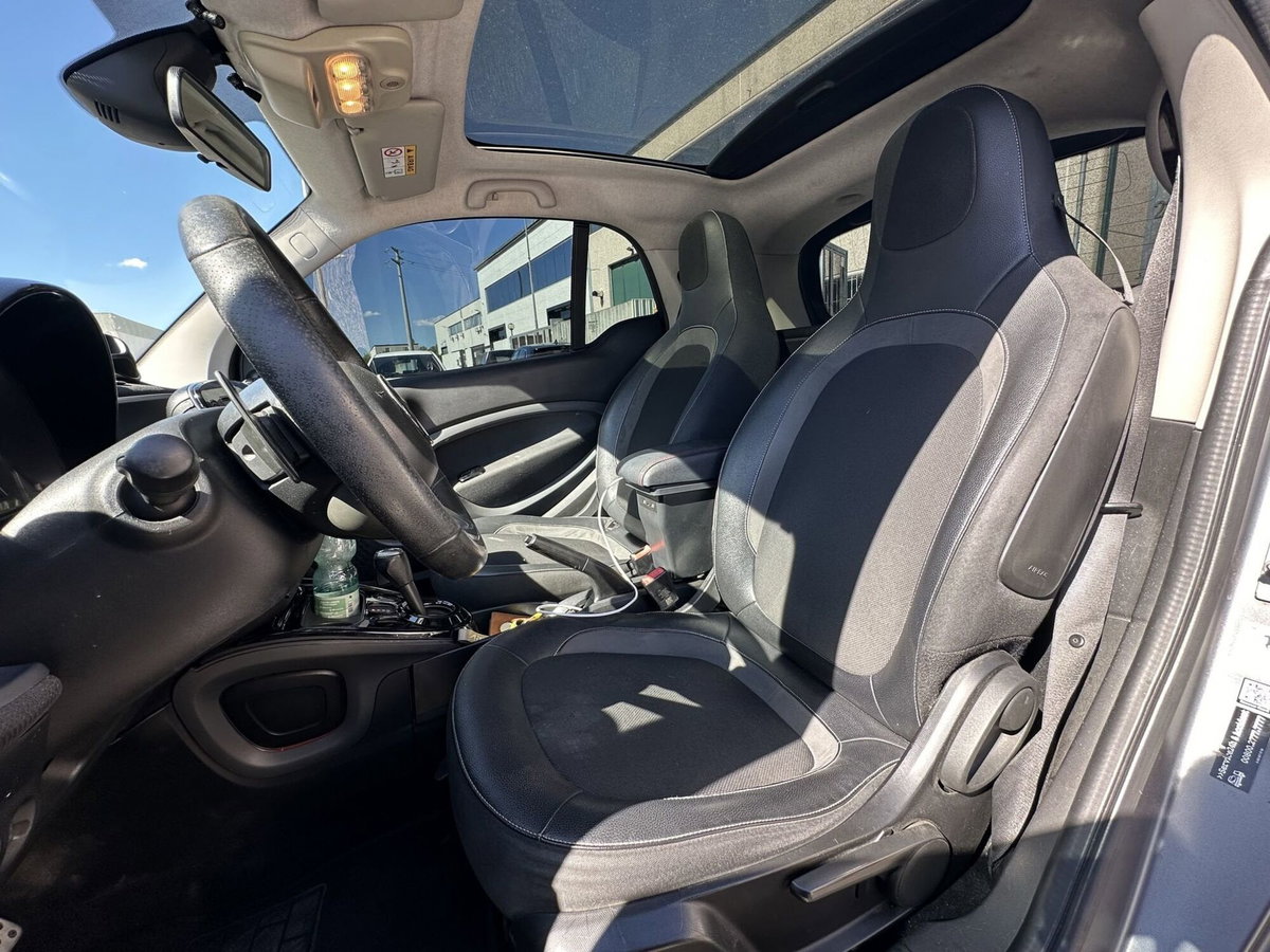 smart Fortwo 90 0.9 Turbo twinamic BRABUS Style (11)