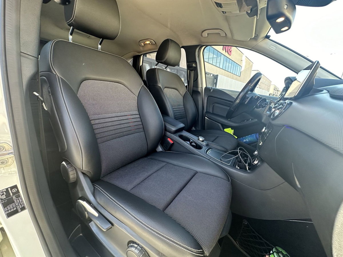 Mercedes-Benz Classe B 200 d Automatic Business (12)