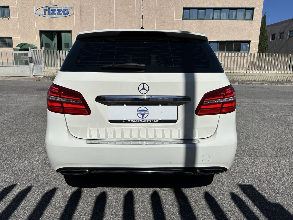 Mercedes-Benz Classe B 200 d Automatic Business (5)