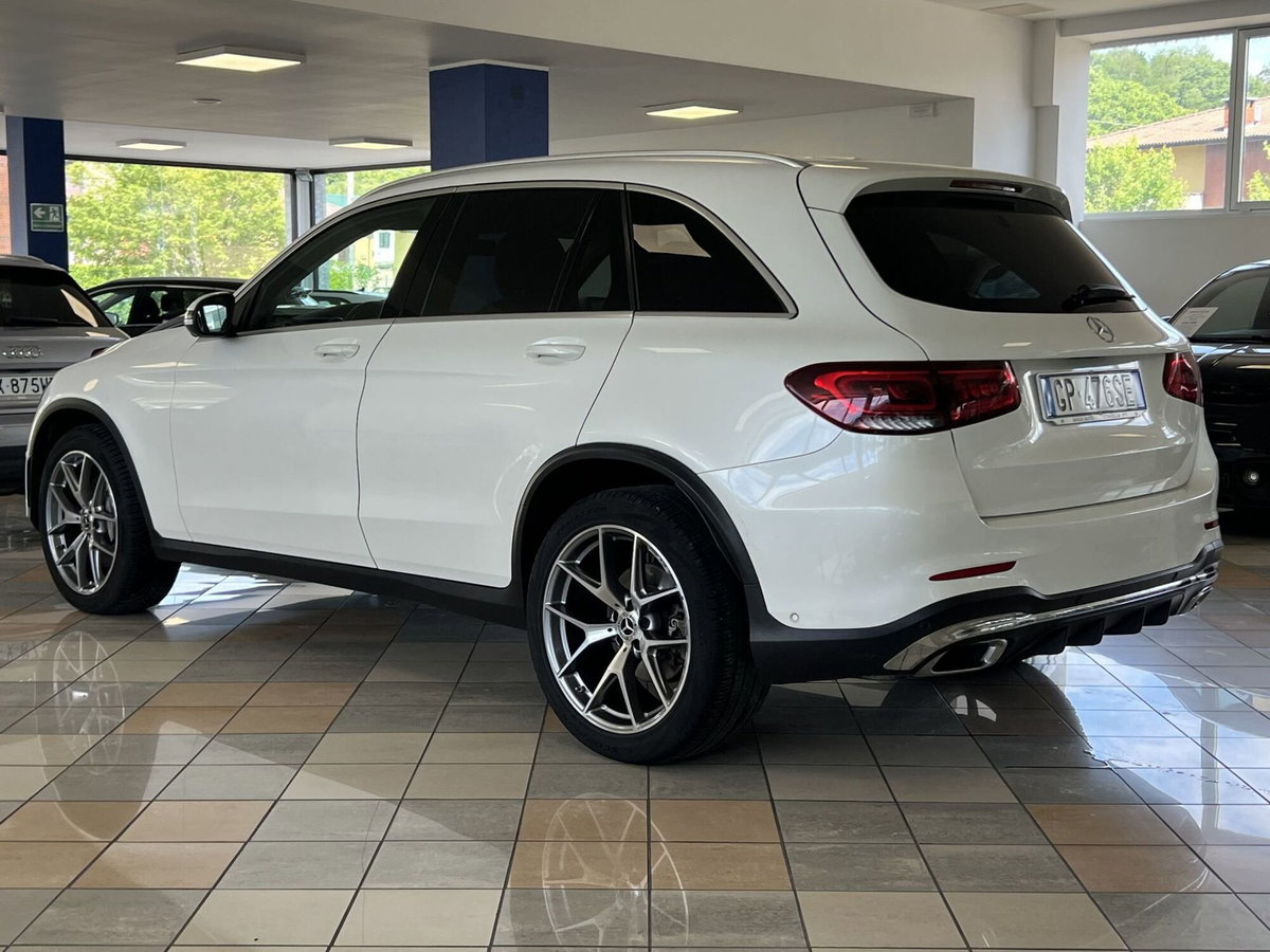 Mercedes-Benz GLC SUV 220 d 4Matic Premium (3)