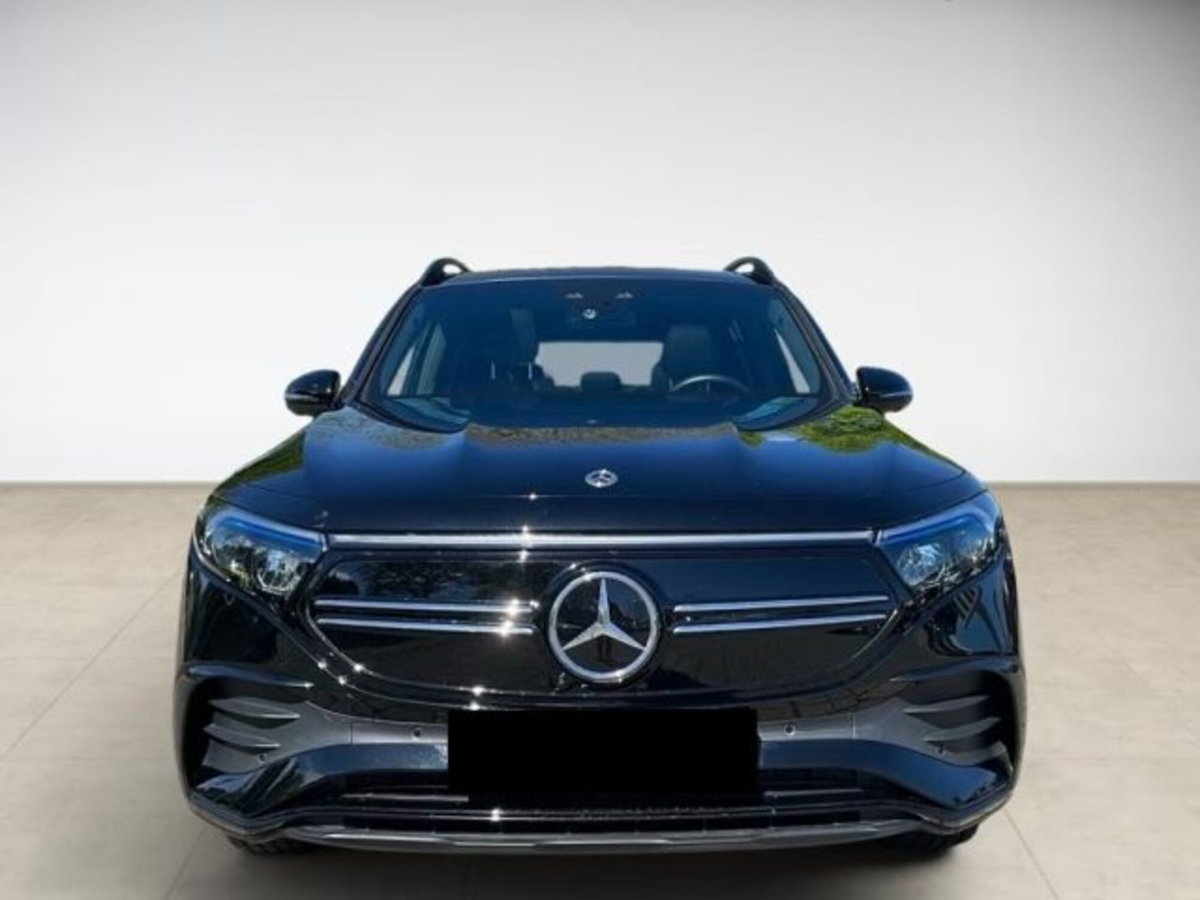 Mercedes-Benz EQB 300 AMG Line Premium 4matic 7p.ti (2)