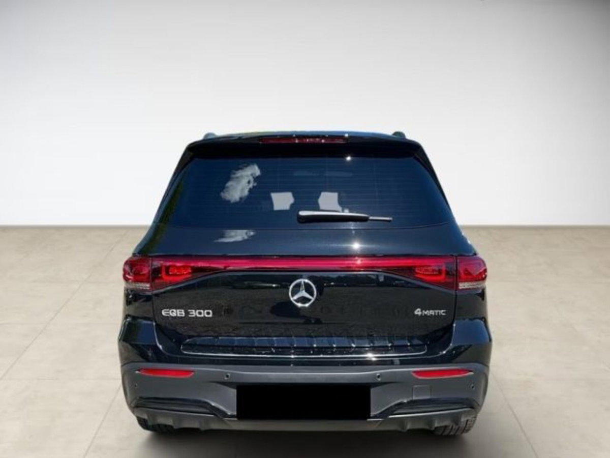 Mercedes-Benz EQB 300 AMG Line Premium 4matic 7p.ti (5)