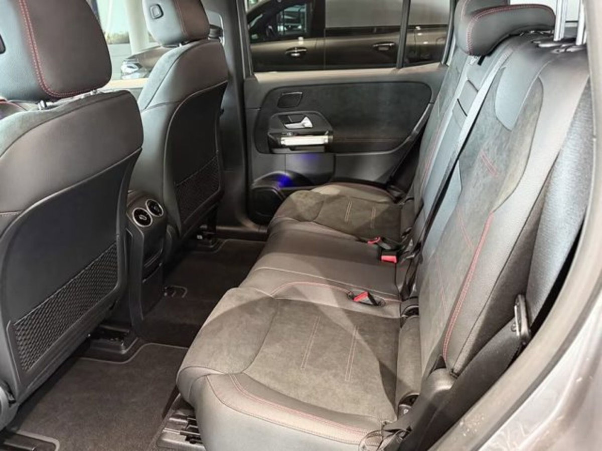 Mercedes-Benz EQB 300 AMG Line Premium 4matic 7p.ti (14)