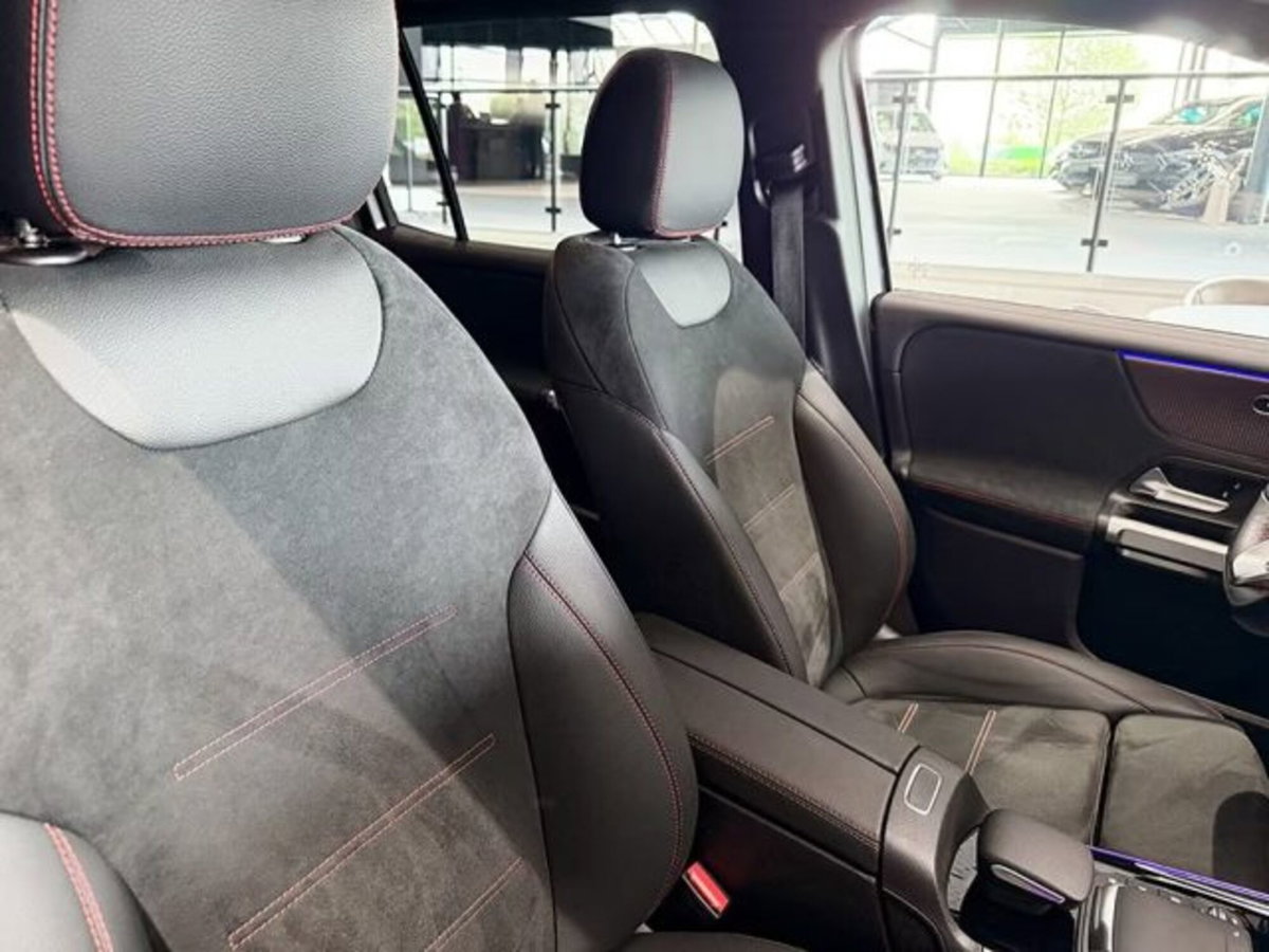 Mercedes-Benz EQB 300 AMG Line Premium 4matic 7p.ti (15)