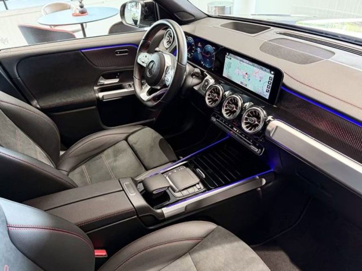 Mercedes-Benz EQB 300 AMG Line Premium 4matic 7p.ti (8)
