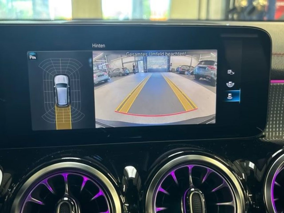 Mercedes-Benz EQB 300 4Matic Premium (18)