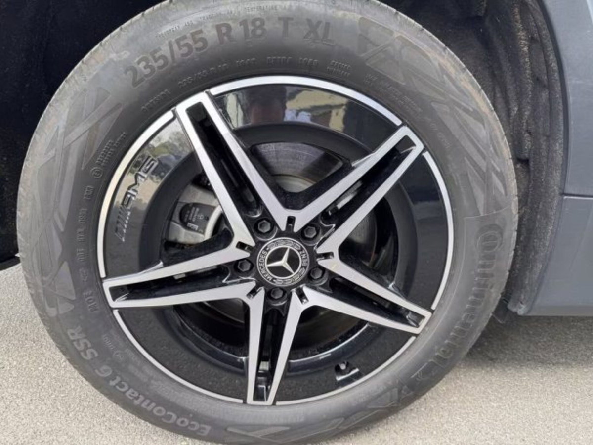 Mercedes-Benz EQB 250 Premium Plus (10)