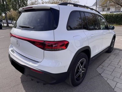 Mercedes-Benz EQB 250 Premium Plus (3)