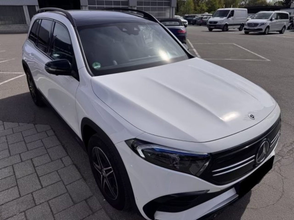 Mercedes-Benz EQB 250 Premium Plus (4)