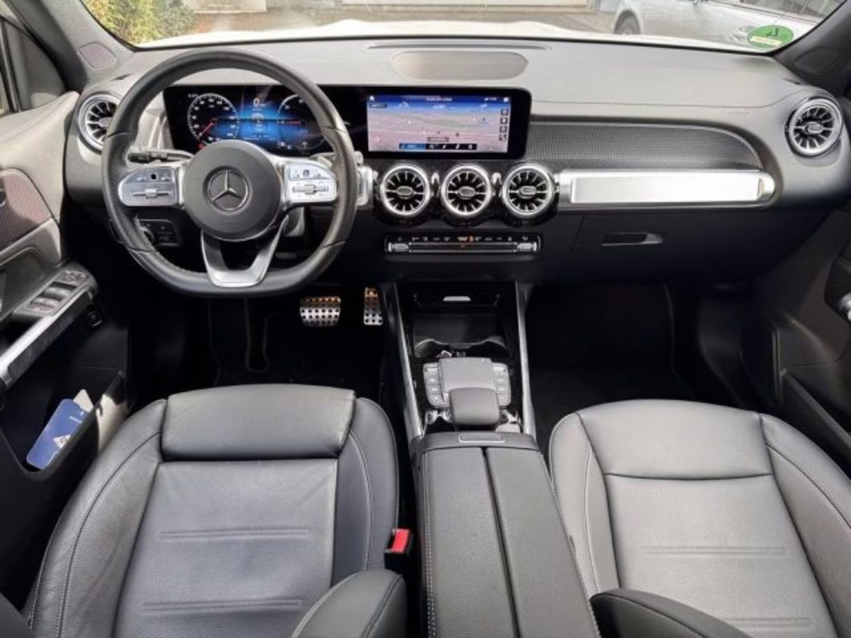Mercedes-Benz EQB 250 Premium Plus (8)