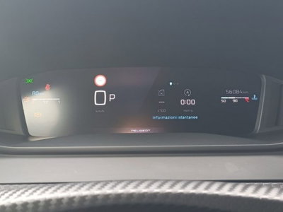 Peugeot 2008 BlueHDi 130 S&S EAT8 Allure Pack (13)