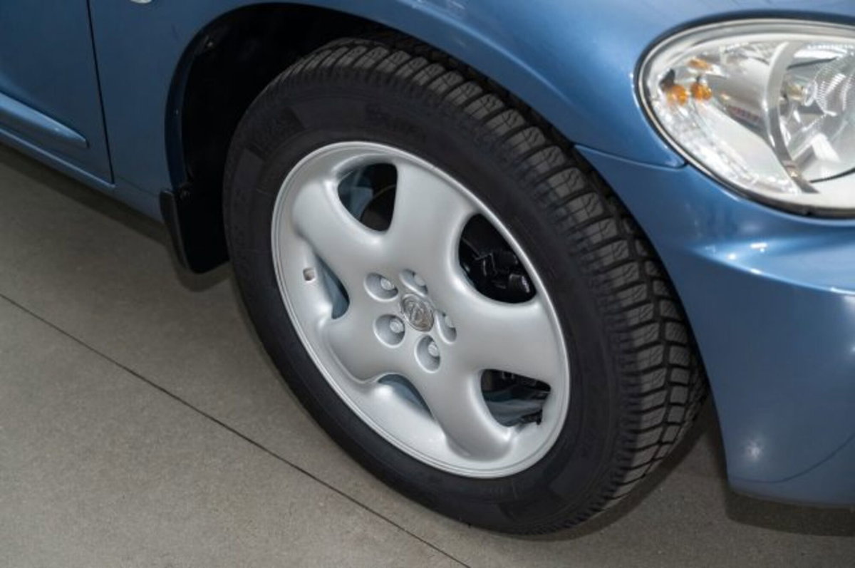 Chrysler PT Cruiser PT Cruiser 2.4 cat Limited (12)