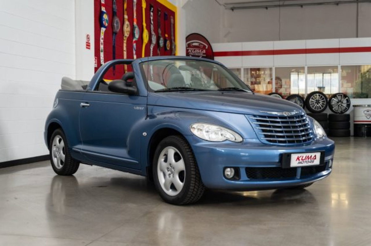 Chrysler PT Cruiser PT Cruiser 2.4 cat Limited (6)