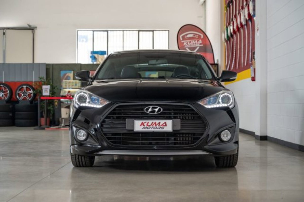 Hyundai Veloster 1.6 T GDI (14)