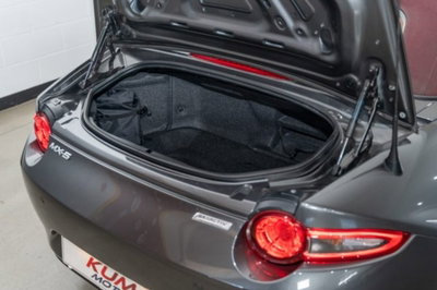 Mazda MX-5 1.5 Kazari (16)