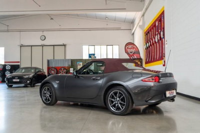 Mazda MX-5 1.5 Kazari (17)