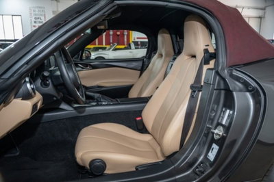 Mazda MX-5 1.5 Kazari (3)
