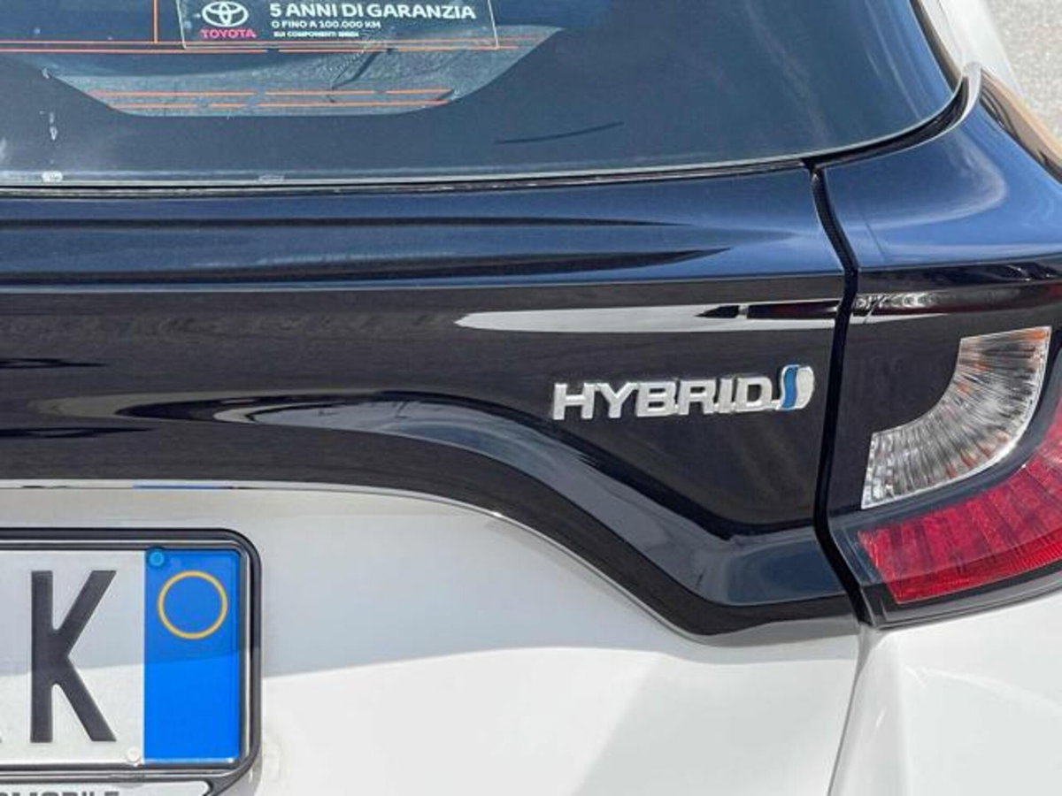 Toyota Yaris 1.5 Hybrid 5 porte Energy (20)