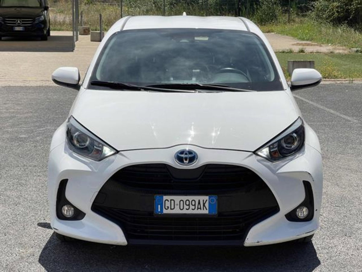Toyota Yaris 1.5 Hybrid 5 porte Energy (4)