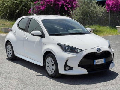 Toyota Yaris 1.5 Hybrid 5 porte Energy (6)