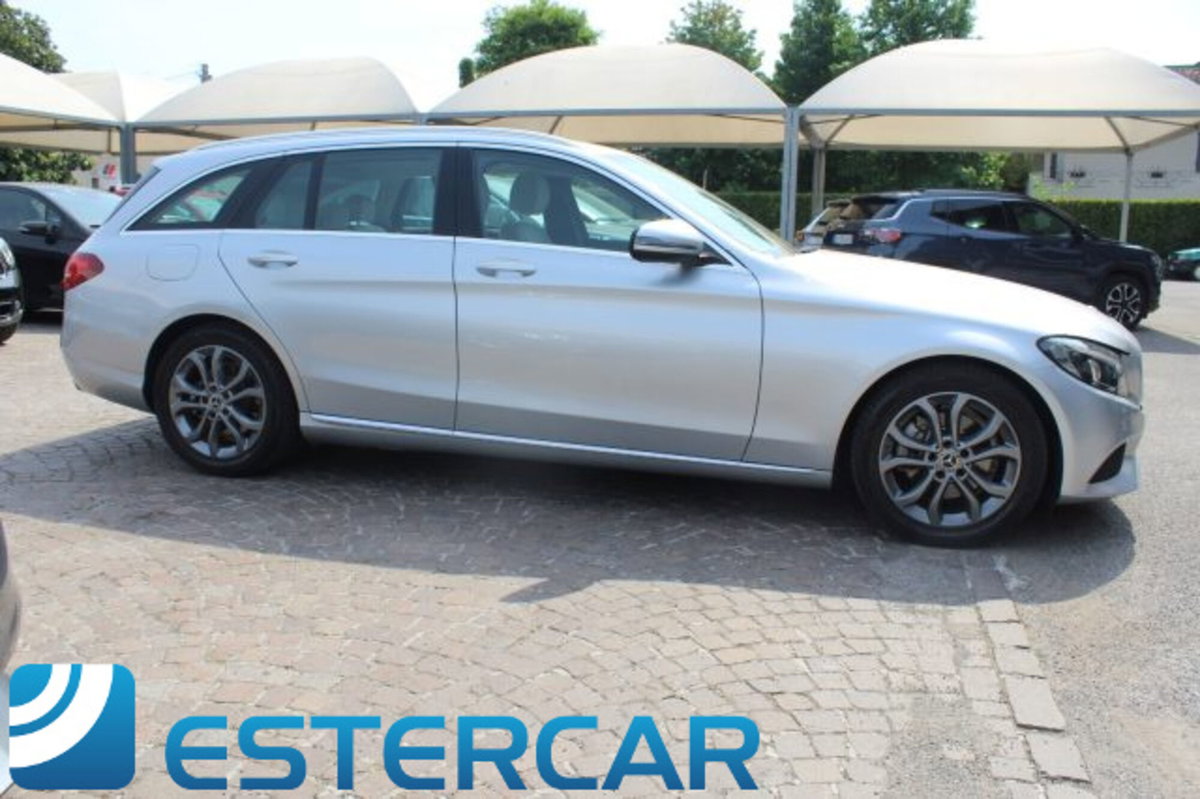 Mercedes-Benz Classe C Station Wagon 220 CDI Avantgarde (10)