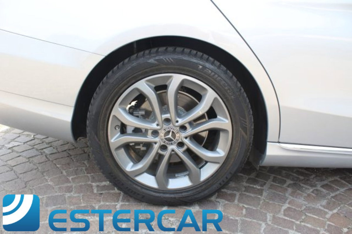Mercedes-Benz Classe C Station Wagon 220 CDI Avantgarde (12)