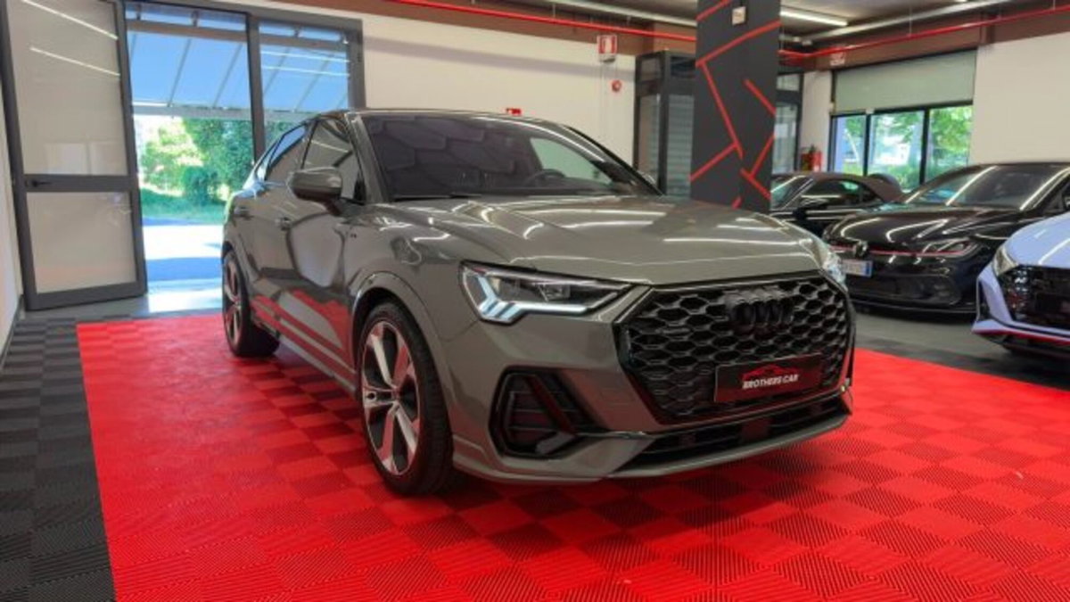 Audi Q3 Sportback 40 TDI quattro S tronic S line edition (3)