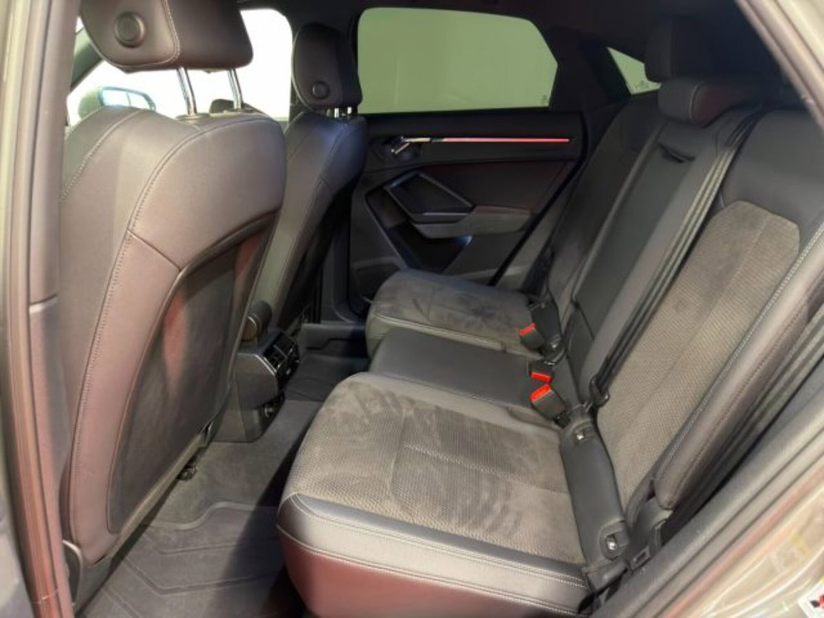 Audi Q3 Sportback 40 TDI quattro S tronic S line edition (9)