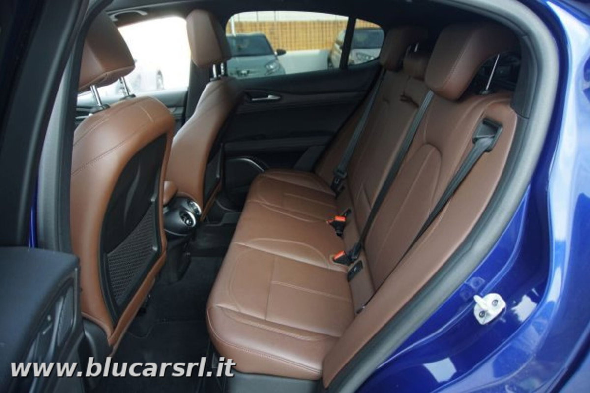 Alfa Romeo Stelvio Stelvio 2.2 Turbodiesel 210 CV AT8 Q4 Ti (13)