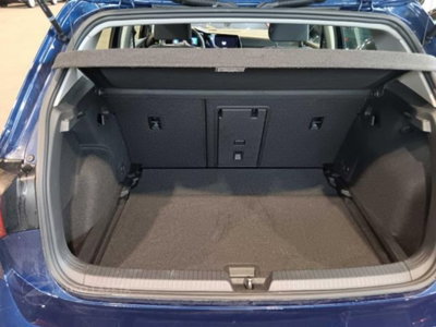 Volkswagen Golf Variant 1.0 eTSI EVO DSG Life (10)