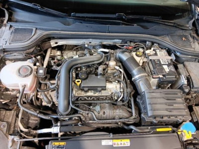Volkswagen Golf Variant 1.0 eTSI EVO DSG Life (11)