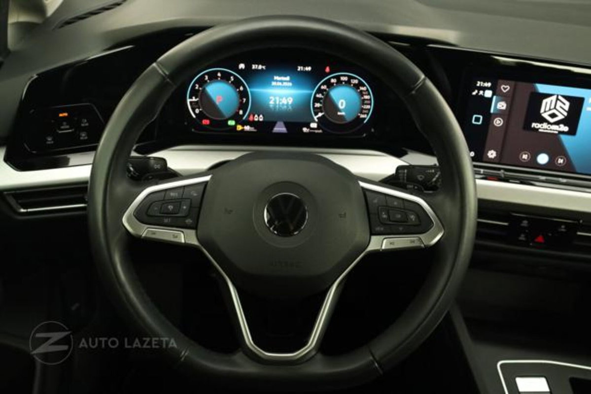 Volkswagen Golf Variant 1.0 eTSI EVO DSG Life (17)