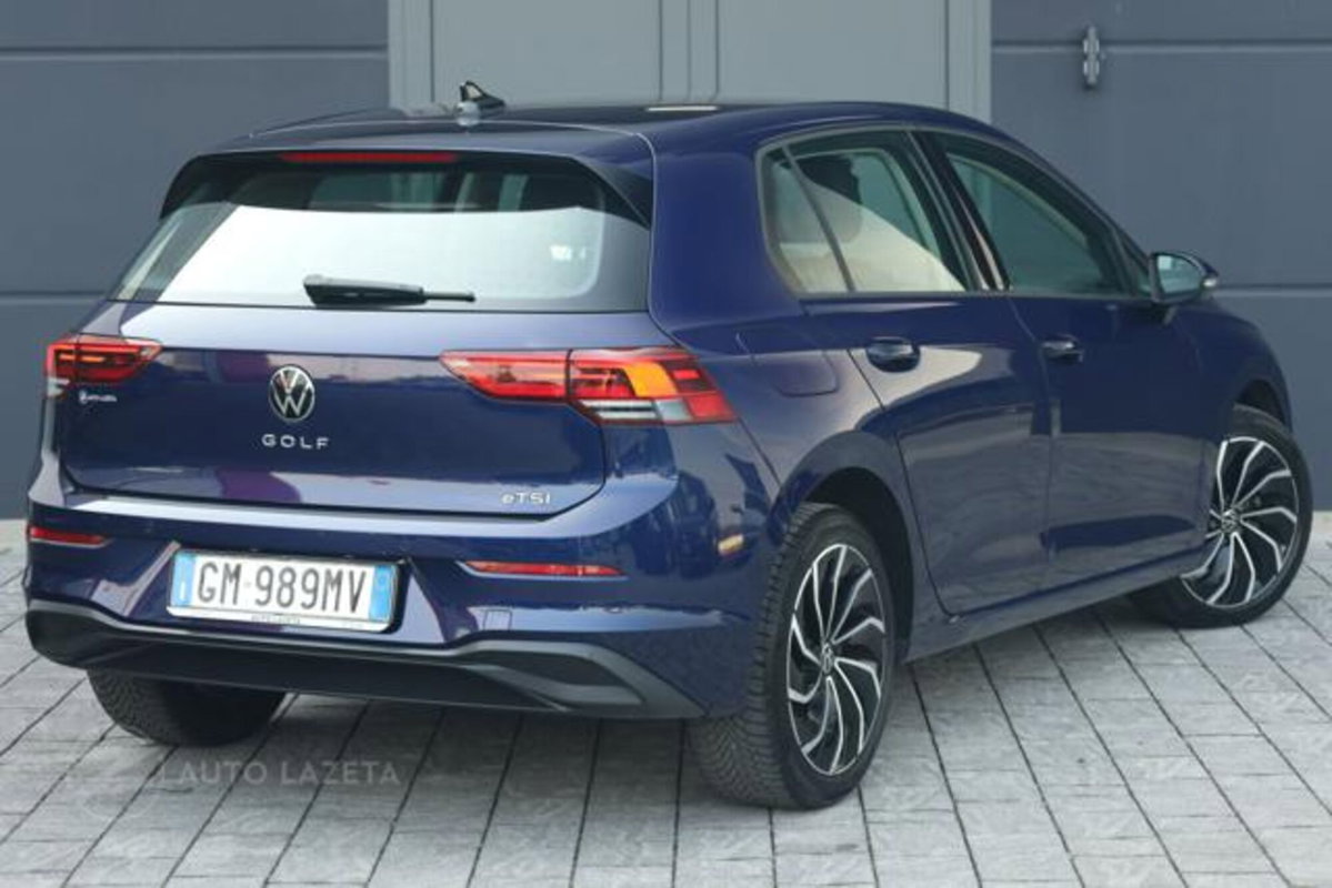 Volkswagen Golf Variant 1.0 eTSI EVO DSG Life (4)