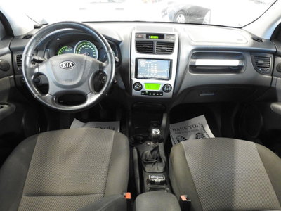 Kia Sportage 2.0 141CV 2WD Active MY'09 (17)