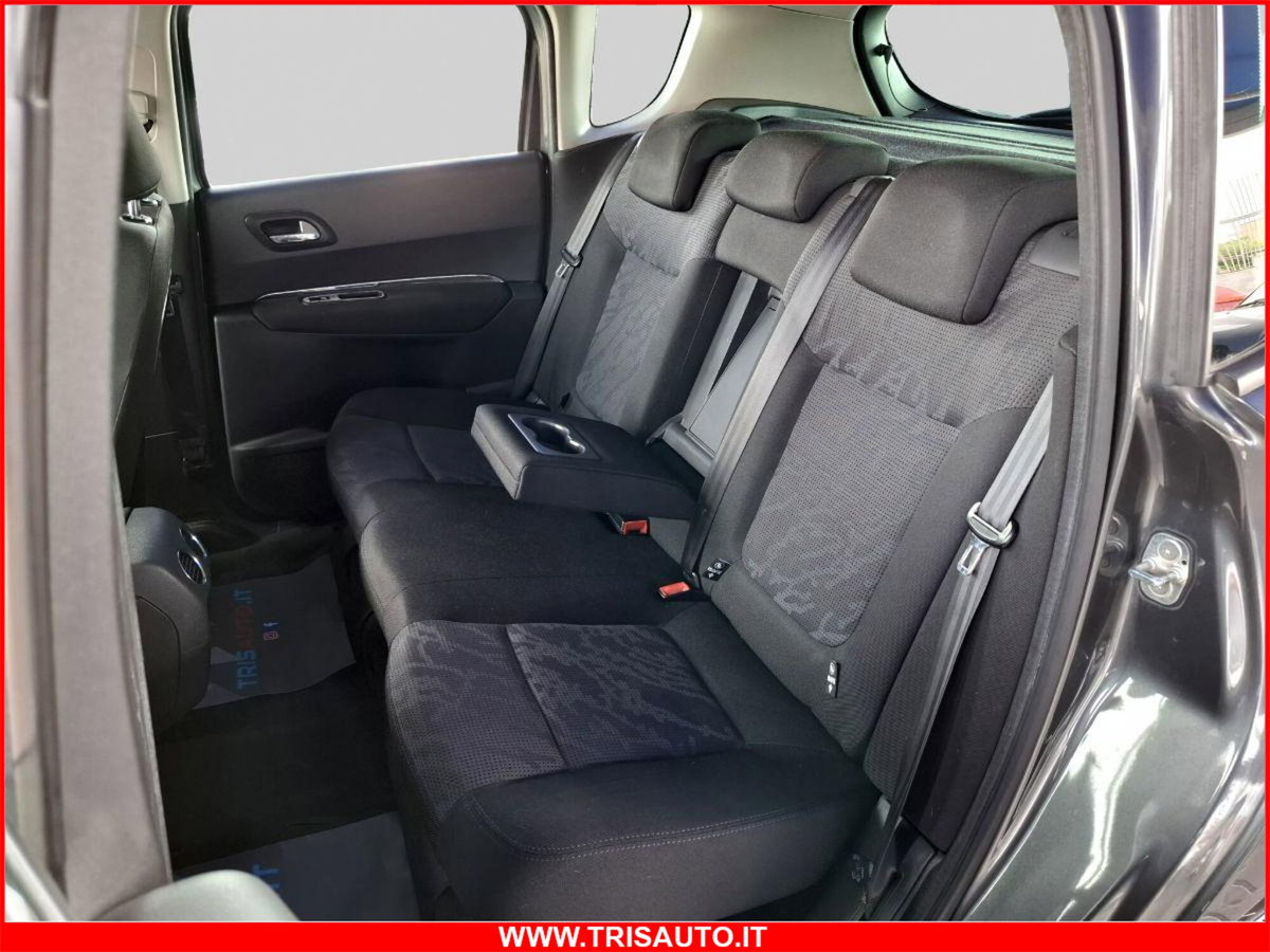 Peugeot 3008 1.6 HDi 110CV Business (11)