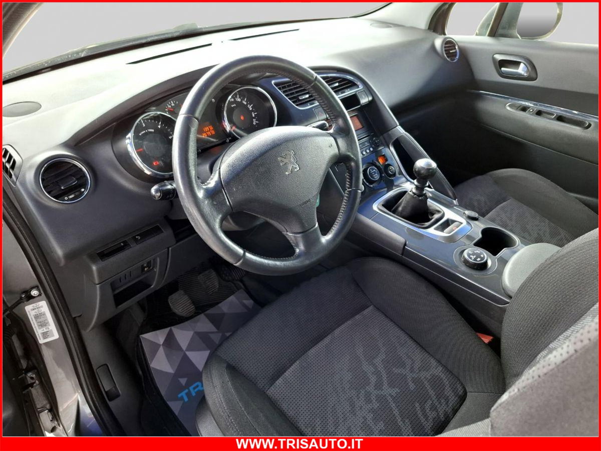 Peugeot 3008 1.6 HDi 110CV Business (5)