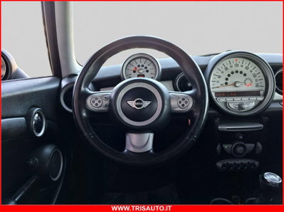 MINI Mini 1.6 16V Cooper (14)