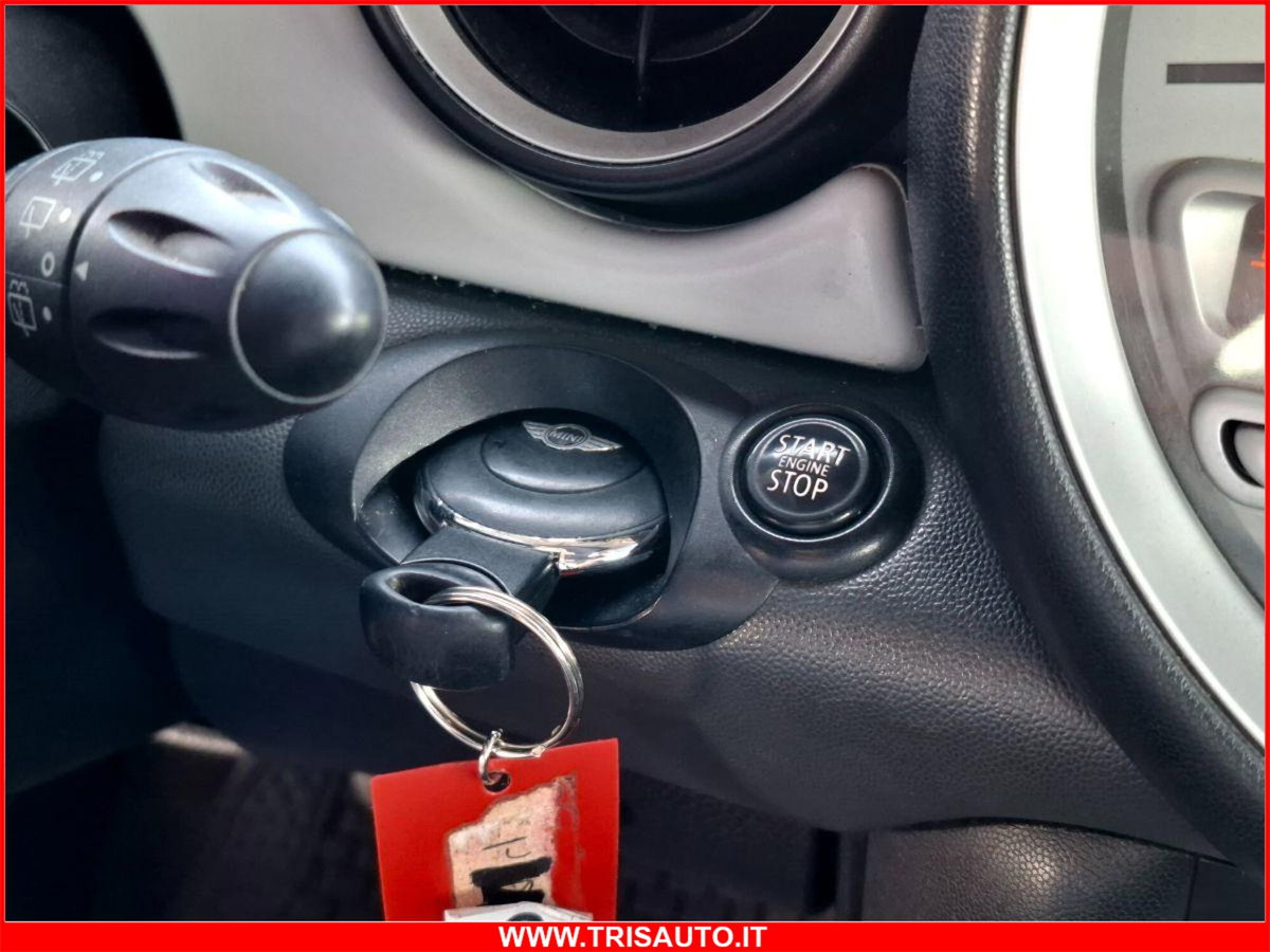 MINI Mini 1.6 16V Cooper (15)