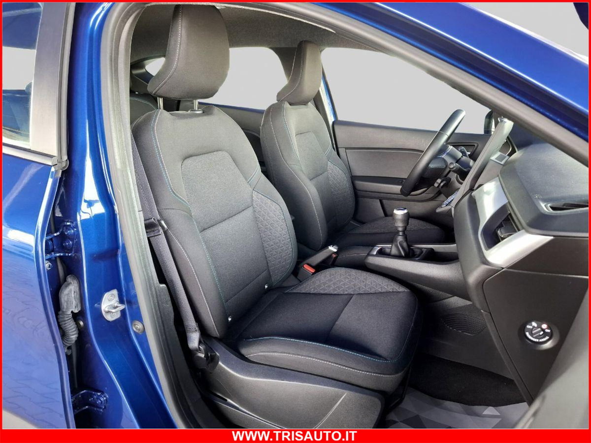 Renault Captur 1.0 eco-g Evolution 100cv (8)
