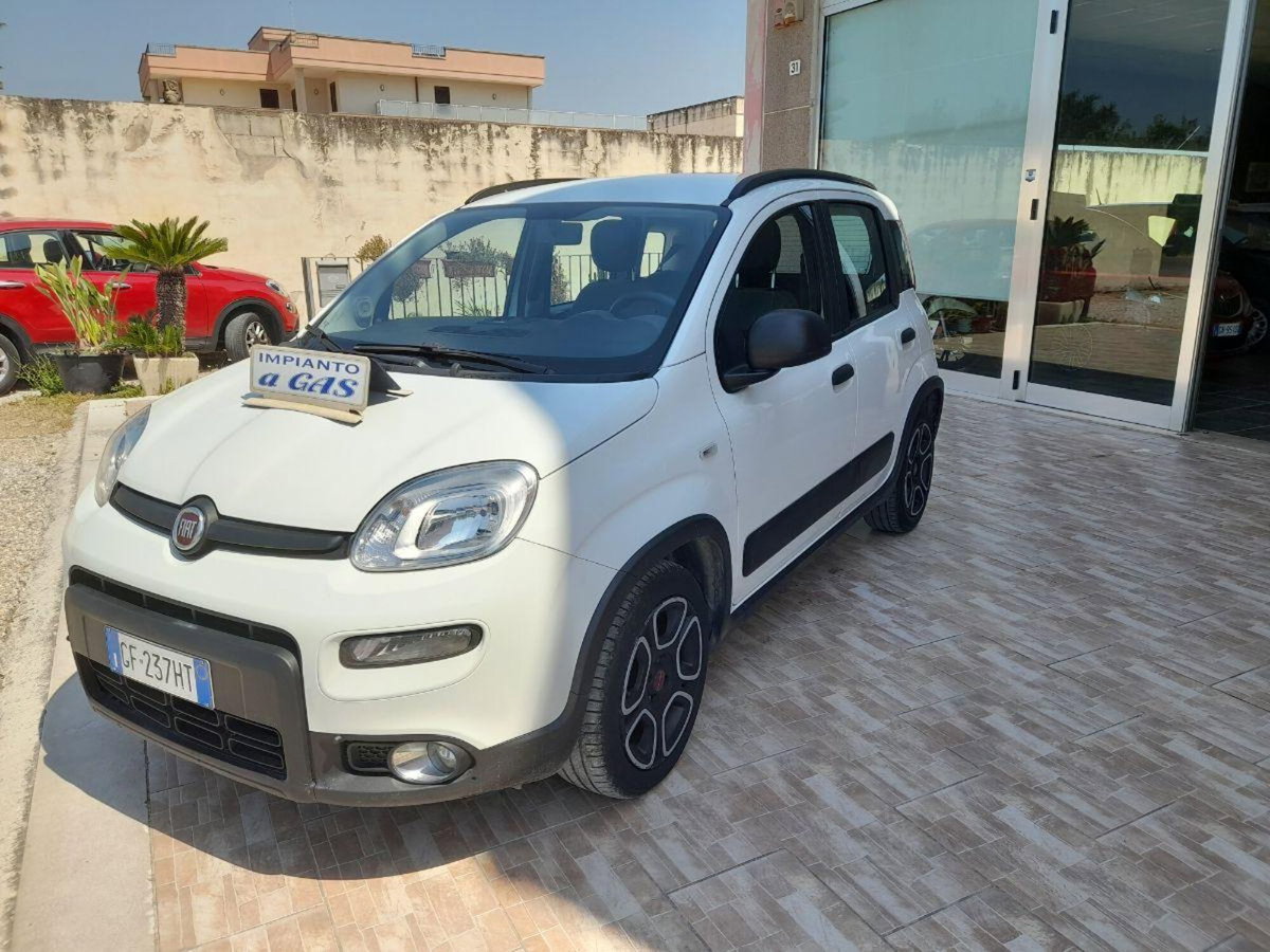 Fiat Panda 1.2 EasyPower City Cross (2)
