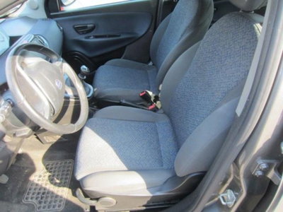 Lancia Ypsilon 1.0 FireFly 5 porte S&S Hybrid Gold Plus (3)