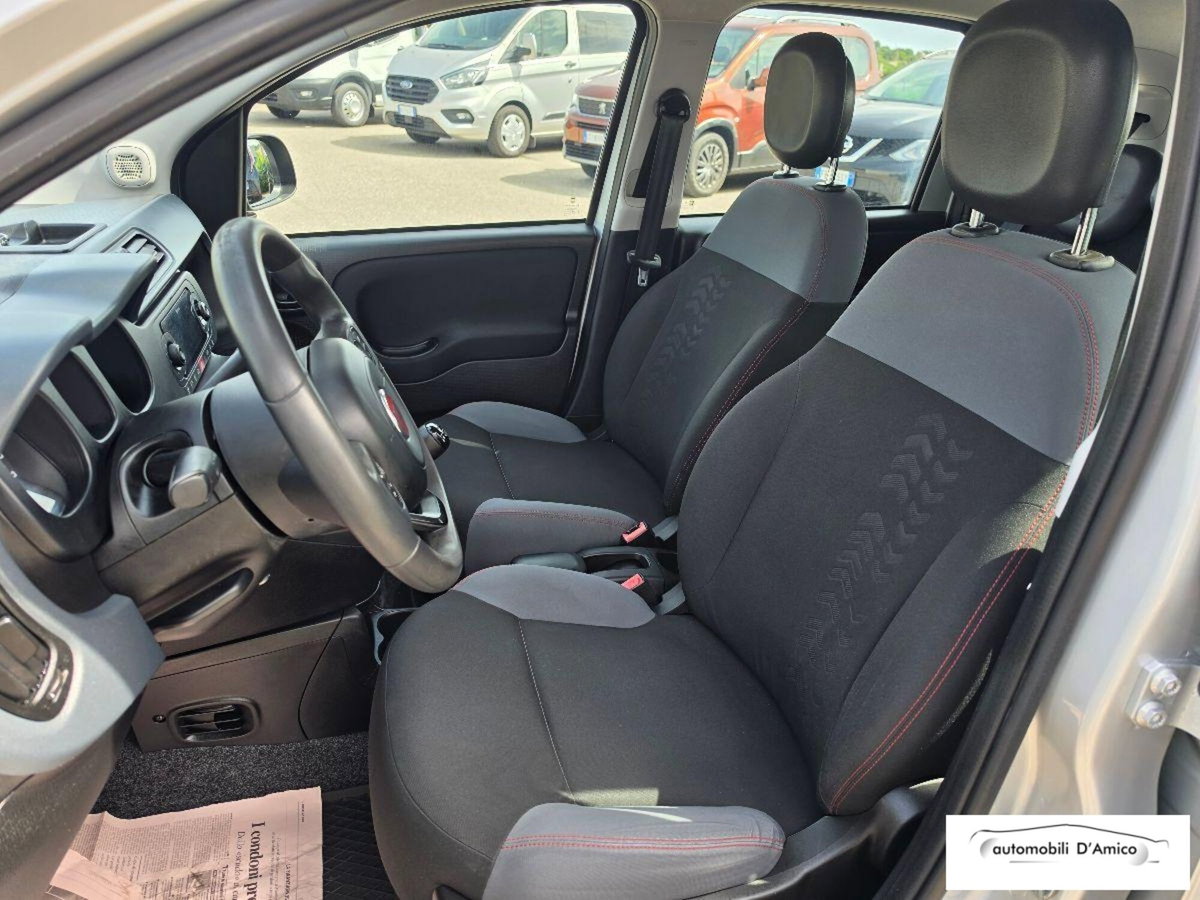 Fiat Panda 1.3 MJT 95 CV S&S 4x4 (5)