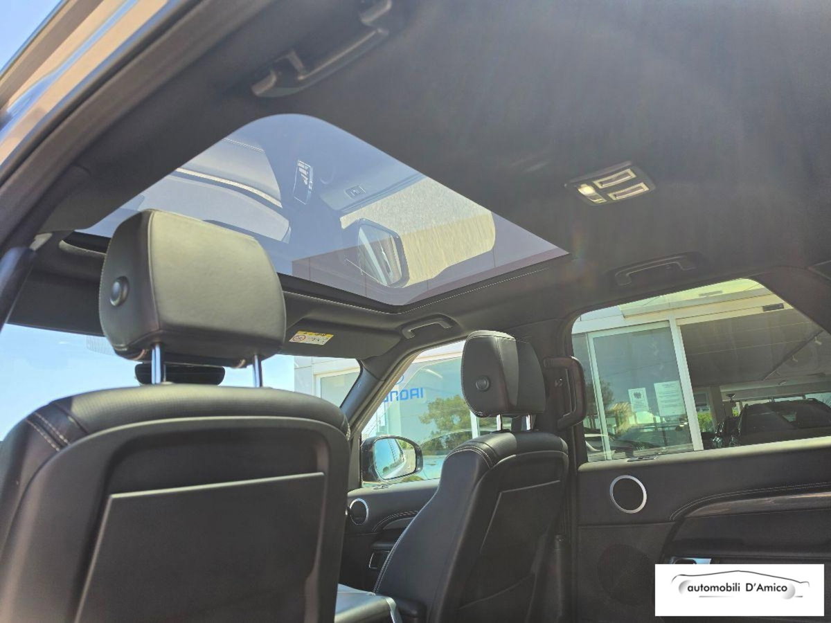 Land Rover Discovery 3.0 SDV6 306 CV HSE Luxury (7)