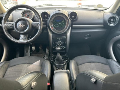 MINI Mini Countryman 2.0 Cooper D Business Countryman (8)
