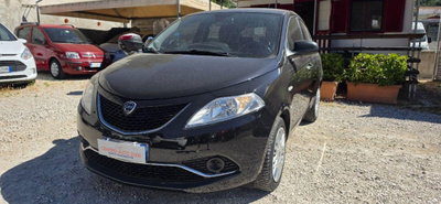 Lancia Ypsilon 1.2 69 CV 5 porte GPL Ecochic Gold (2)